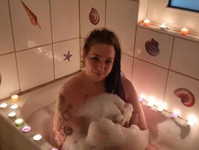 Ein ganz Romantisches Bad im  Kerzenschein mit zärtlichen Händen zum Orgasmus