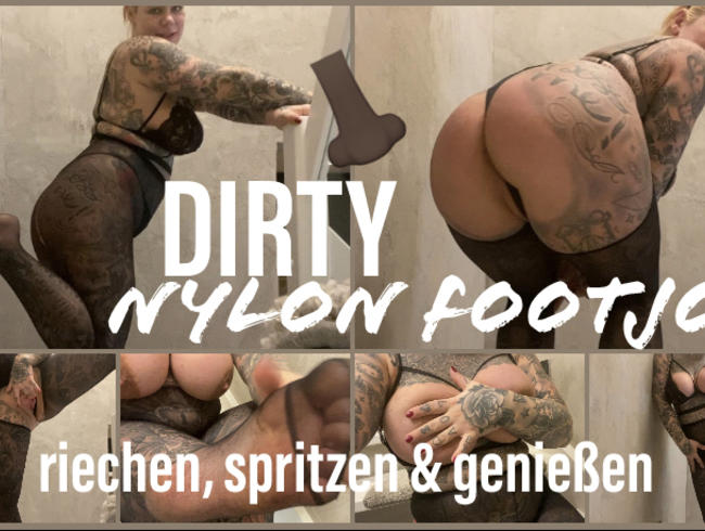 DIRTY nylon footjob I riechen, spritzen & genießen